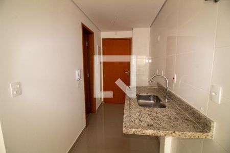 Cozinha de kitnet/studio à venda com 1 quarto, 24m² em Chácara Santo Antônio (zona Sul), São Paulo