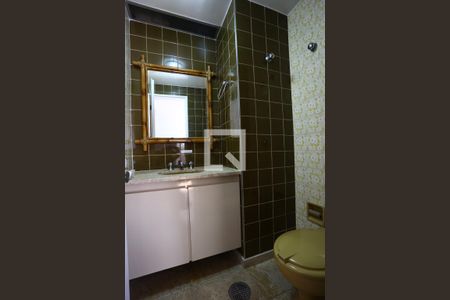 Lavabo de apartamento à venda com 3 quartos, 140m² em Vila Suzana, São Paulo