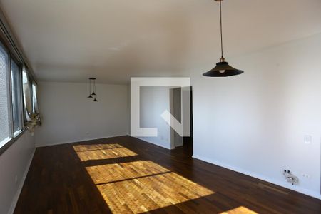 Sala de apartamento à venda com 3 quartos, 140m² em Vila Suzana, São Paulo