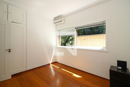 Quarto 2 de apartamento para alugar com 3 quartos, 200m² em Consolação, São Paulo