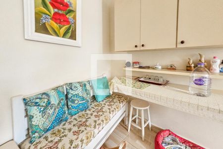 Sala de apartamento para alugar com 2 quartos, 73m² em Balneario Cidade Atlantica, Guarujá