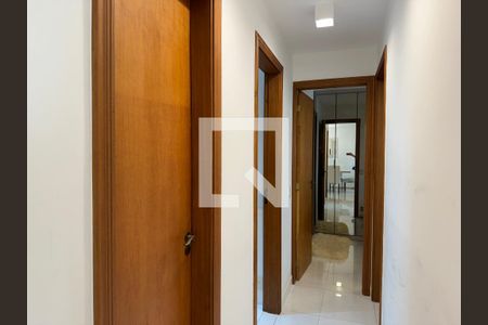 Corredor de apartamento à venda com 3 quartos, 125m² em Recreio dos Bandeirantes, Rio de Janeiro