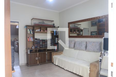 Sala  de casa à venda com 4 quartos, 140m² em Vila da Saúde, São Paulo