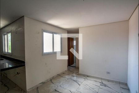 Sala de apartamento à venda com 2 quartos, 48m² em Jardim das Maravilhas, Santo André