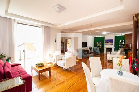 Sala 1 de casa à venda com 4 quartos, 606m² em Mangabeiras, Belo Horizonte