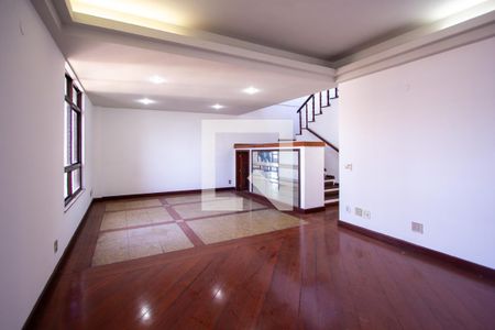 Sala de apartamento para alugar com 5 quartos, 500m² em Ingá, Niterói