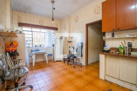 Casa à venda com 287m², 3 quartos e 3 vagas