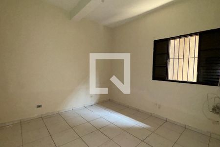 Quarto 1 de casa para alugar com 1 quarto, 35m² em Jardim Julio, Barueri