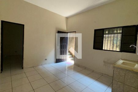 Sala/Cozinha de casa para alugar com 1 quarto, 35m² em Jardim Julio, Barueri