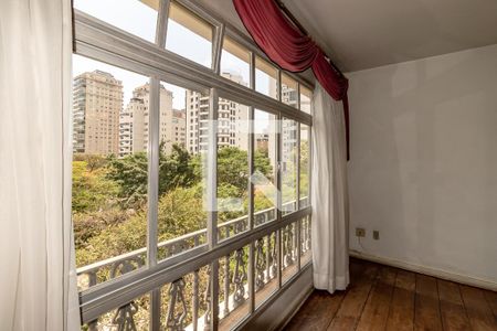 Sala de apartamento à venda com 3 quartos, 141m² em Vila Nova Conceição, São Paulo