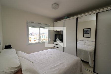 Quarto Suíte de apartamento para alugar com 2 quartos, 65m² em Menino Deus, Porto Alegre