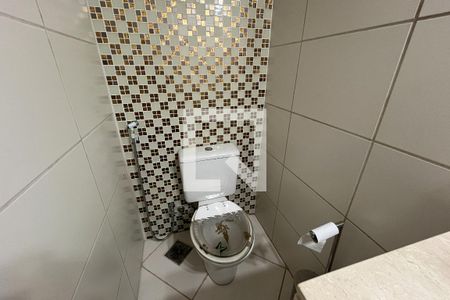 Lavabo de casa à venda com 4 quartos, 380m² em Jardim Guanabara, Rio de Janeiro