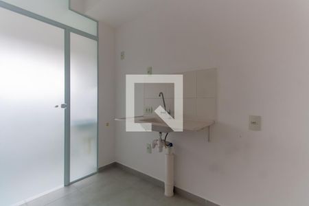 Cozinha de kitnet/studio para alugar com 1 quarto, 27m² em Vila Independencia, São Paulo