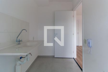 Cozinha de kitnet/studio para alugar com 1 quarto, 27m² em Vila Independencia, São Paulo