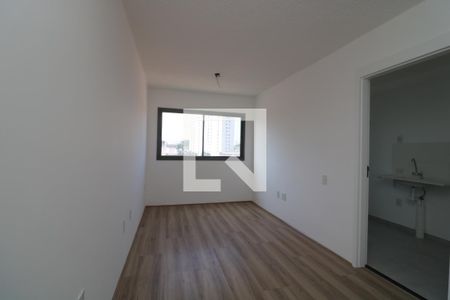 Sala/Quarto de kitnet/studio para alugar com 1 quarto, 27m² em Vila Independencia, São Paulo