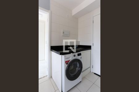 cozinha de apartamento para alugar com 1 quarto, 31m² em Ferreira, São Paulo