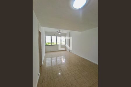 Sala de apartamento para alugar com 3 quartos, 110m² em Copacabana, Rio de Janeiro