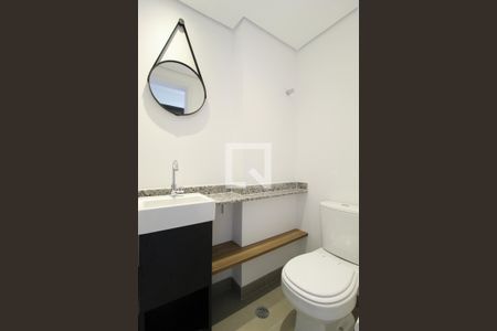 Lavabo de apartamento para alugar com 3 quartos, 85m² em Moema, São Paulo