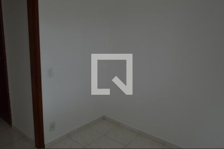 Quarto 1 de apartamento para alugar com 3 quartos, 55m² em Jacarepaguá, Rio de Janeiro