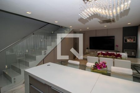 Apartamento à venda com 186m², 2 quartos e 3 vagas Apartamento à venda com 186m², 2 quartos e 3 vagasSala