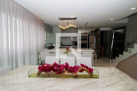 Apartamento à venda com 186m², 2 quartos e 3 vagas Apartamento à venda com 186m², 2 quartos e 3 vagasSala