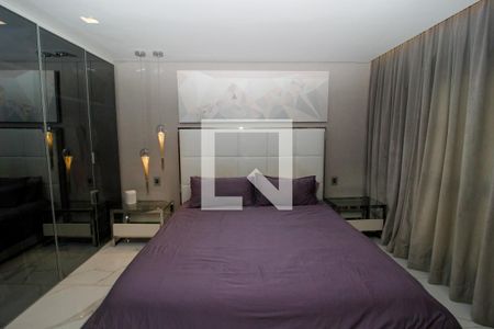 Apartamento à venda com 186m², 2 quartos e 3 vagas Apartamento à venda com 186m², 2 quartos e 3 vagasQuarto 1