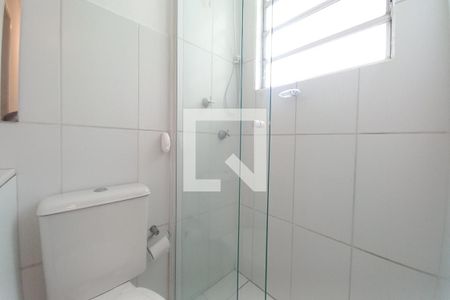 Banheiro de apartamento para alugar com 3 quartos, 60m² em Jardim Nova Europa, Campinas