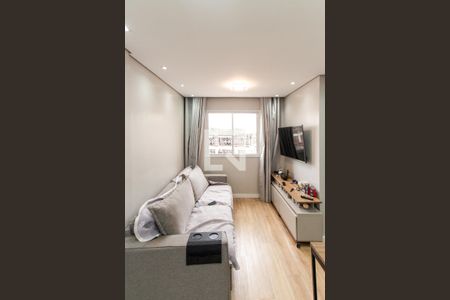 Sala   de apartamento para alugar com 2 quartos, 45m² em Vila Gustavo, São Paulo