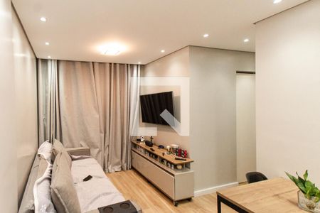 Sala   de apartamento para alugar com 2 quartos, 45m² em Vila Gustavo, São Paulo