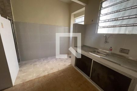 Cozinha de casa para alugar com 2 quartos, 59m² em Vila Flavia, Duque de Caxias