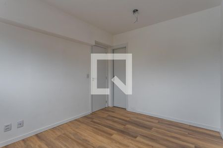 Suíte de apartamento para alugar com 1 quarto, 47m² em Passo D’areia, Porto Alegre