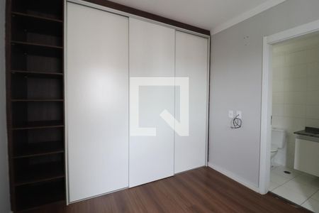 Apartamento à venda com 71m², 2 quartos e 2 vagas Apartamento à venda com 71m², 2 quartos e 2 vagasSuíte