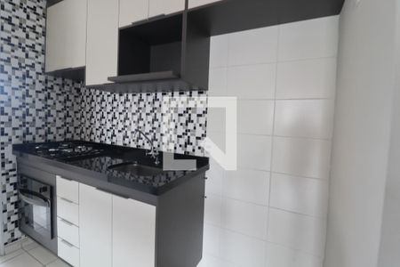 Apartamento à venda com 71m², 2 quartos e 2 vagas Apartamento à venda com 71m², 2 quartos e 2 vagasCozinha e Área de Serviço