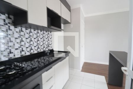 Apartamento à venda com 71m², 2 quartos e 2 vagas Apartamento à venda com 71m², 2 quartos e 2 vagasCozinha e Área de Serviço