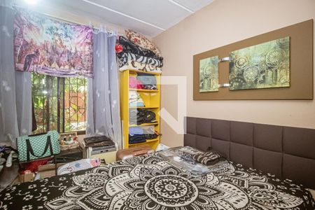 Casa à venda com 170m², 4 quartos e 3 vagas Casa à venda com 170m², 4 quartos e 3 vagasQuarto