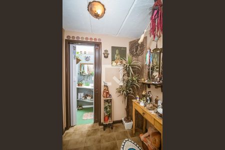 Casa à venda com 170m², 4 quartos e 3 vagas Casa à venda com 170m², 4 quartos e 3 vagasLavabo