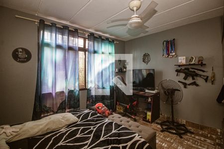 Casa à venda com 170m², 4 quartos e 3 vagas Casa à venda com 170m², 4 quartos e 3 vagasQuarto 2