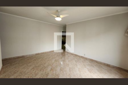 Sala de apartamento para alugar com 3 quartos, 135m² em Gonzaga, Santos