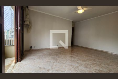 Sala de apartamento para alugar com 3 quartos, 135m² em Gonzaga, Santos