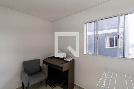 Sala e Cozinha  de apartamento para alugar com 2 quartos, 45m² em Jardim Helena, São Paulo