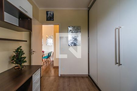 Quarto 1 de apartamento à venda com 2 quartos, 55m² em Jardim Tupanci, Barueri