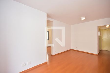 Sala de apartamento para alugar com 2 quartos, 68m² em Vila Progredior, São Paulo