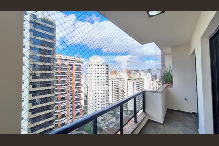 Varanda  de apartamento para alugar com 4 quartos, 243m² em Pompeia, São Paulo