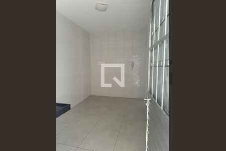 Cozinha de casa para alugar com 2 quartos, 60m² em Novo Progresso, Contagem