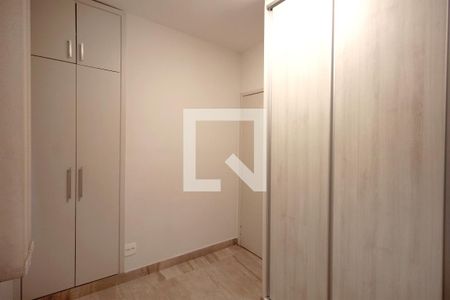 Apartamento à venda com 3 quartos, 180m² em Santa Tereza, Belo Horizonte