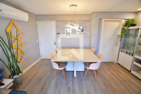 Apartamento para alugar com 96m², 2 quartos e 1 vagaSala