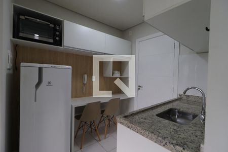 Cozinha de kitnet/studio para alugar com 1 quarto, 22m² em Iguatemi, Ribeirão Preto