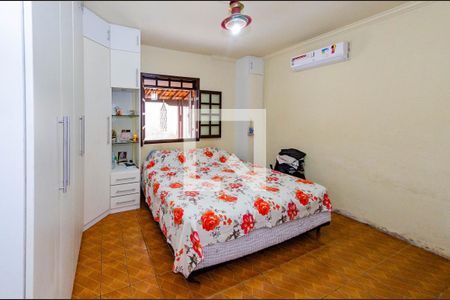 Suíte de casa à venda com 3 quartos, 250m² em Nova Cintra, Belo Horizonte