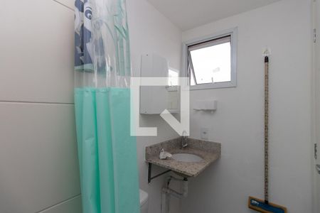 Banheiro de apartamento para alugar com 1 quarto, 25m² em Vila Nilo, São Paulo