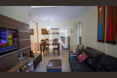 Sala de apartamento para alugar com 2 quartos, 72m² em Barra da Tijuca, Rio de Janeiro